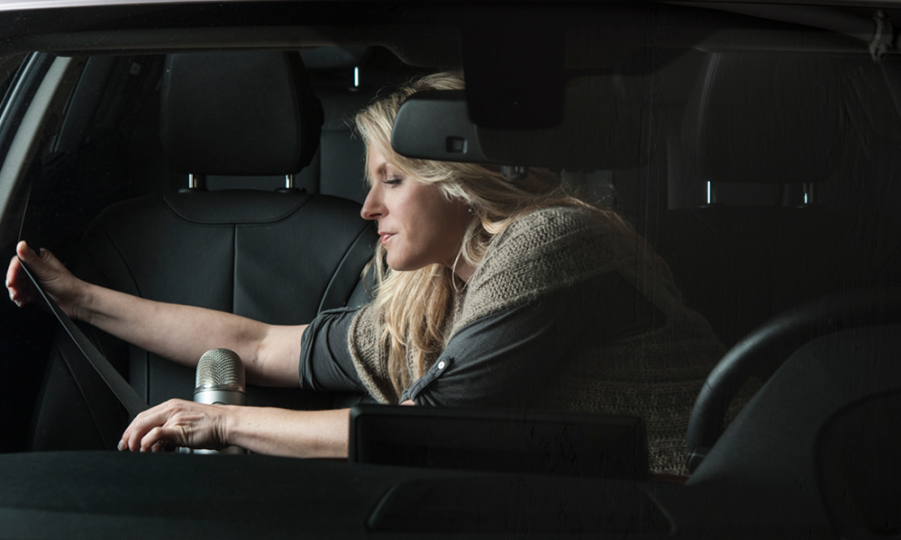 Buckling up my microphone for the long drive.